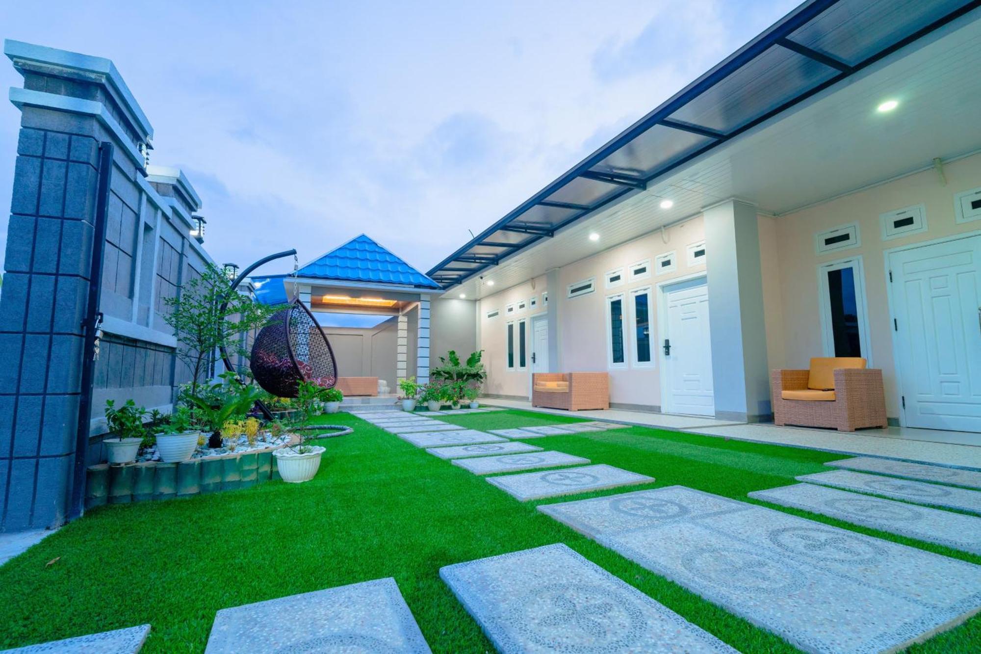 La Geiro Villa Labuan Bajo Exterior foto