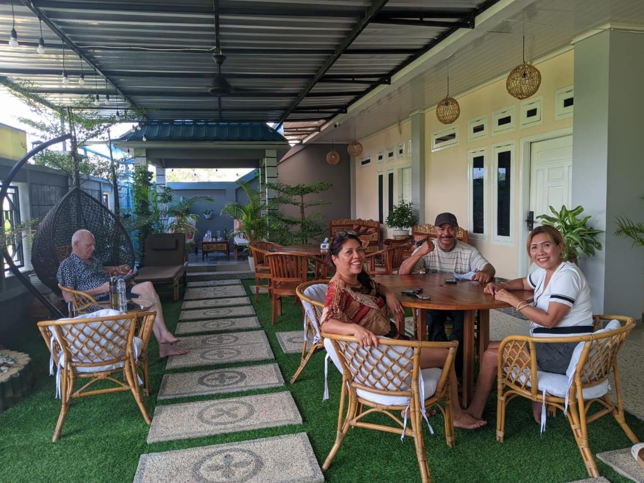 La Geiro Villa Labuan Bajo Exterior foto